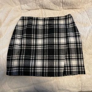 hollister size M skirt